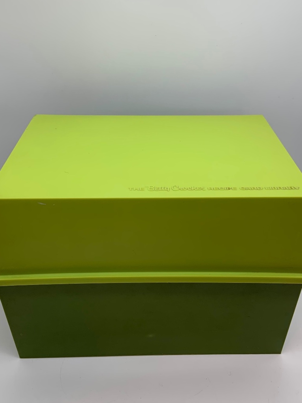 Vintage 1970s Betty Crocker Recipe Plastic Card Library Avacado Green
